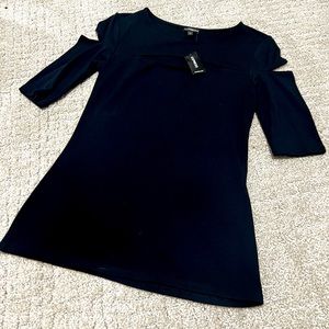 NWT Express Cut Out Top